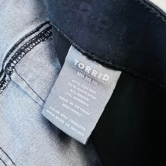 Torrid Bombshell Skinny High-Rise Stretch Denim Dark Grey Wash Distressed SZ 14 - Picture 10 of 15